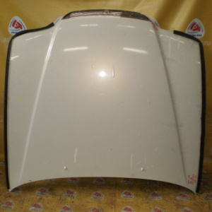 Капот TOYOTA Mark II GX100 '1996-1998 h/t с решеткой (облез хром)