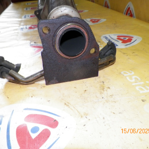 Глушитель Mazda Millenia TAFP KF приемная труба