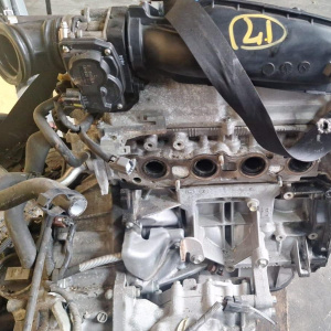 Двигатель Nissan HR16-102136D Wingroad/Juke Y12-068782