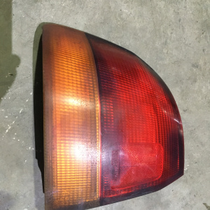 Стоп HONDA 043-1267 L Civic Ferio /Domani EK#/MB4 жел, (дефект стекла)