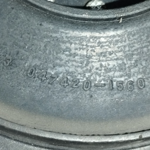 Компрессор кондиционера Toyota 2AZ-FE/1AZ-FSE Camry/Ipsum/RAV4 ACV40/ACM21/ACA30/ACR50/AZR60 '2003- ДЕФЕКТ КРЕПЛЕНИЯ ТРУБКИ ( L901 ) 88310-28570 / 447