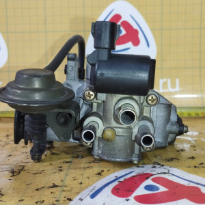 Заслонка дроссельная Toyota 3S-FE Nadia SXN10 222107A770 3 болта с вакуумником ДЕФЕКТ ДАТЧИКА ПОЛОЖЕНИЯ