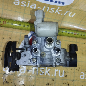 Заслонка дроссельная Toyota 3S-FE/4S-FE Ipsum ST190/SV40/ST200/ST210/SXM10/SXA10 22210-7A560 3 болта ( кат. ) ПРОБЕГ 52 т. км.