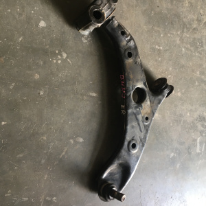 Рычаг Mazda BM6FJ Axela перед, прав