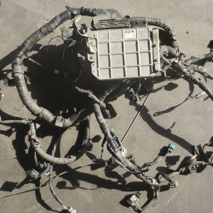 Коса ДВС Toyota 1ZR Auris ZRE151 2WD a/t + компьютер 89661-02E51