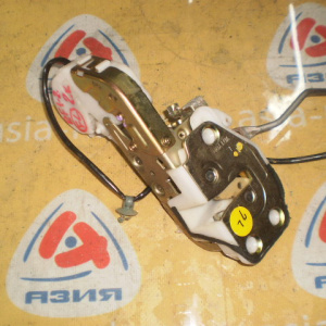 Замок двери Honda RF1 Stepwgn (2 контакта) перед, лев 72150-S47-013