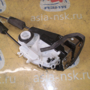 Замок двери Honda RU3/RU4 Vezel (4 контакта) зад, прав