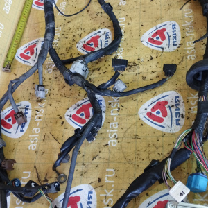 Коса ДВС Toyota 3S-FE Nadia SXN10 a/t ДЕФЕКТ A247E катушка с компьютером 89661-44140 с датчиком распредвала 82121-44250