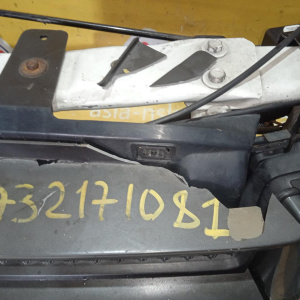 Рамка передняя Chevrolet 15831182 TrailBlazer GMT360/KC '2003 в сборе с фарами и решёткой (сломана решётка)