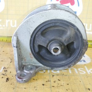 Подушка двигателя Nissan SR20-VE AD WPY11 2WD CVT перед, прав 11211WA000 / 112124N000 / 11210WD400