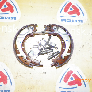 Колодки тормозные Honda CR-V RE3/RE4 колодки ручника. Комплект в сборе с пружинками. R