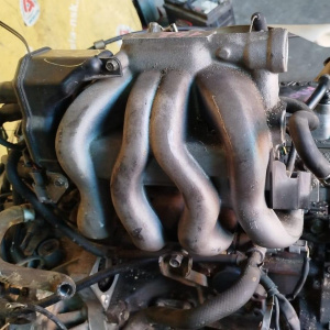 Двигатель Mazda B5-466166 впрыск без генератора и трамблера Demio DW5W-143073 '-1999