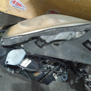 Ноускат Volvo V60 FW B4164T '2012 1.6L MPS6 AC RHD HID-ксенон, омыватели, камера (дефект туманки)