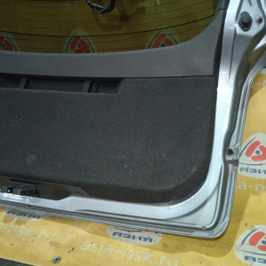 Дверь задняя Opel Astra H A04/L35 '2005 Универсал, в сборе (вмятины, залом)