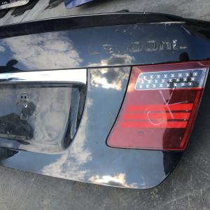 Крышка багажника Lexus LS600h USF40 вст.50-91