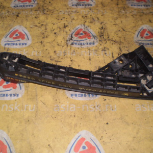 Планка под фару Honda Freed Spike GB4 ф.100-22068 перед, прав NF3Y3G