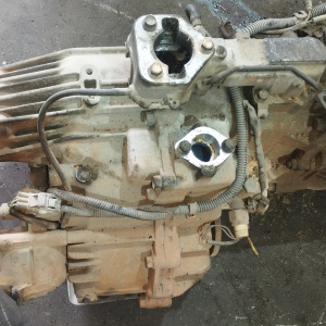 МКПП Isuzu 6VD1 4WD раздатка не TOD с эл. мотором и рычагом Bighorn/Wizard/VehiCross UES26
