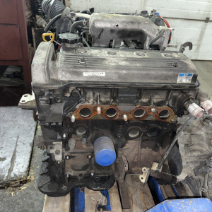 Двигатель Toyota 7A-FE-J114742 БЕЗ НАВЕСНОГО Carina/Corona Premio AT211