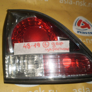 Вставка между стопов Lexus RX300 MCU15 '2000-2003 48-19 L Дефект (царапины)