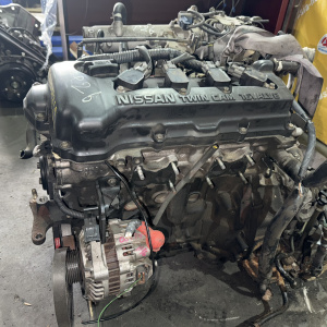 Двигатель Nissan QG18-DE-253721A BLACK TOP БЕЗ КОНДЕРА Bluebird Sylphy