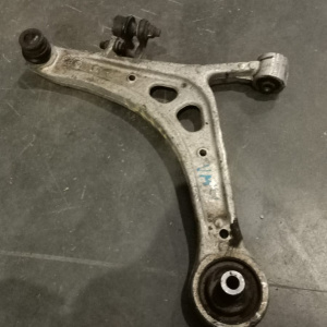 Рычаг Subaru VM4 Levorg перед, лев EJ251/EJ255/EJ257/FA20 Алюминевый.  С задним плавающим салентблокам.