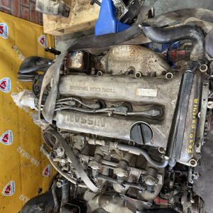 Двигатель Nissan SR20-DET-081141B 4WD R'nessa/Avenir N30/W11
