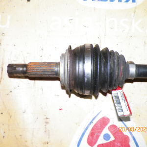 Привод Toyota NHP10 Aqua перед, лев