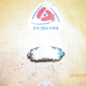 Колодки тормозные Toyota Aqua NHP10 F