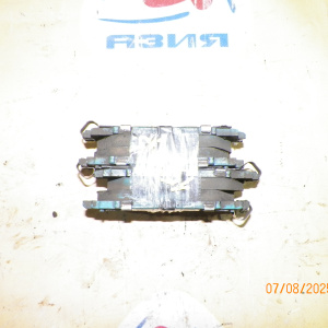 Колодки тормозные Toyota Aqua NHP10 F