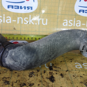 Патрубок  радиатора Toyota 16572-30010 Land Cruiser Prado KDJ95 1KD-FTV н