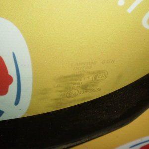 Стекло лобовое Mazda Familia BJ5W