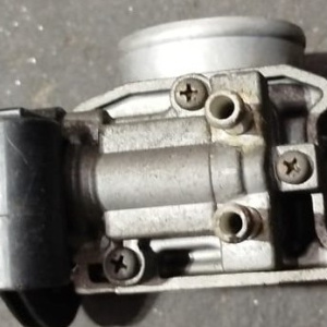 Заслонка дроссельная SUZUKI M18A Aerio RD561S AC54-903