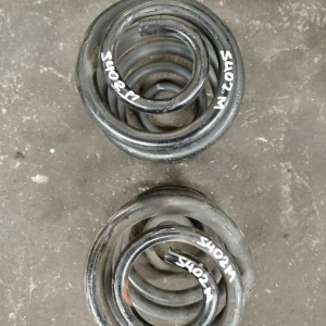 Пружина Toyota S402M Lite Ace R цена за штуку