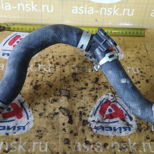 Патрубок  радиатора Toyota 16571-21100 + 16502-21090 + 16573-21100 Corolla Fielder NKE165/NHP10/NHP130/NHP160 1NZ-FXE L в