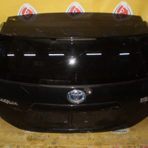 Дверь задняя Toyota Aqua NHP10 '2011-2021 Спойлер (камера) Без замка