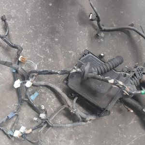 Коса ДВС Nissan QG15 Sunny B15 2WD a/t OLD, . мех. заслонка, под компьюер A56-R75 AB3   A56-001 A26N  БЕЗ КОМПЬЮТЕРА