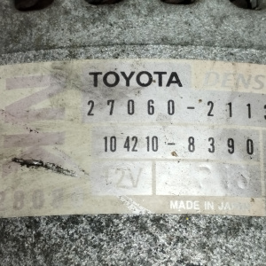 Генератор Toyota 1NZ-FE/2NZ-FE Corolla NZE141 ДЕФЕКТ РАЗЪЁМА 4 конт. ( L/IG/M/RLO ) NEW 27060-21131/-21130 / 104210-8390/-8090