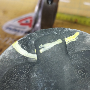 Поршень с шатуном Isuzu 4JG2 Elf диаметр 56/34мм. длина 123 мм. не турбо ПОРШЕНЬ С ДЕФЕКТОМ ПОДГОРЕЛ FM3359