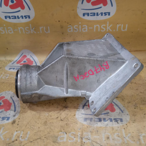 Кронштейн редуктора BMW F25 X3 B47D20A '2016 F Опорный кронштейн с подшипником 31507587861