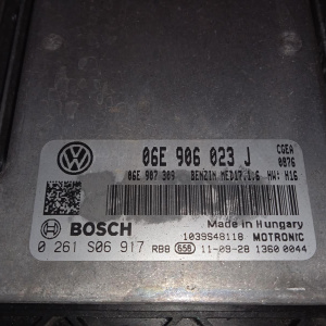Блок управления двс Volkswagen Touareg 7P5 CGEA '2011 3.0L TFSI  Hybrid 0261S06917 06E906023J