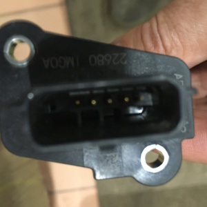 Расходомер Nissan QR25DE Teana L33 22680-1MG0A