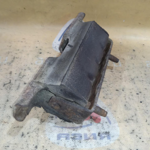 Подушка акпп Cadillac Vortec 6000/LQ4/LQ9 Escalade GMT820/GMT830 '2002 6.0L V8 4L65 15683966