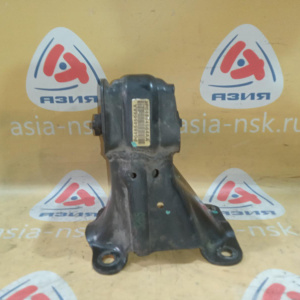 Подушка двигателя Jeep Hemi/ESF Grand Cherokee WH/WK '2006 6.1L SRT HEMI V8 L 048545644AA