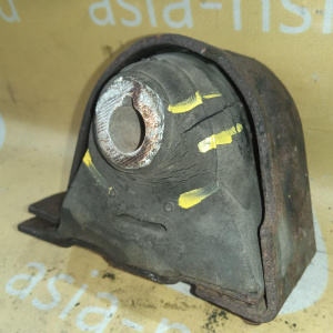 Подушка двигателя Jeep AMC242/ERH/MX Wrangler ЕJ '1997 4.0L L=R 52058642 (трещины)