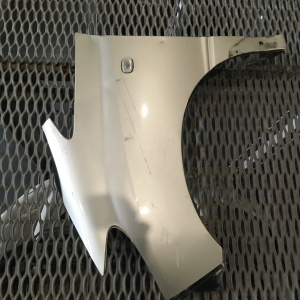 Крыло TOYOTA Estima MCR40 перед, лев Aeros дефект