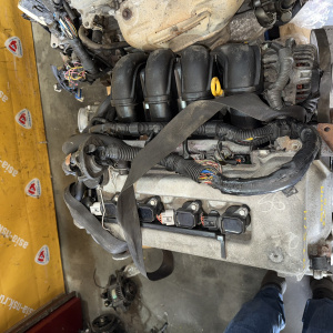 Двигатель Toyota 1ZZ-Б/Н ЭЛ ДРОССЕЛЬ Corolla ZZE121 '2005-