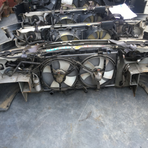 Ноускат Nissan Bluebird U14 SR20 '1996- a/t дефект R фары ф.100-63414