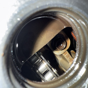 Двигатель NISSAN CG13-159675A БЕЗ ТРАМБЛЕРА