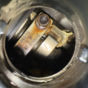 Двигатель Mazda LF-VE-10512197 шуп в головке пластик Atenza/Mazda6 GH