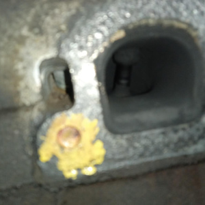 Двигатель Ford Focus 1 Split Port/YS4E-Б/Н 2.0L 4AT БЕЗ НАВЕСНОГО CAK '2001